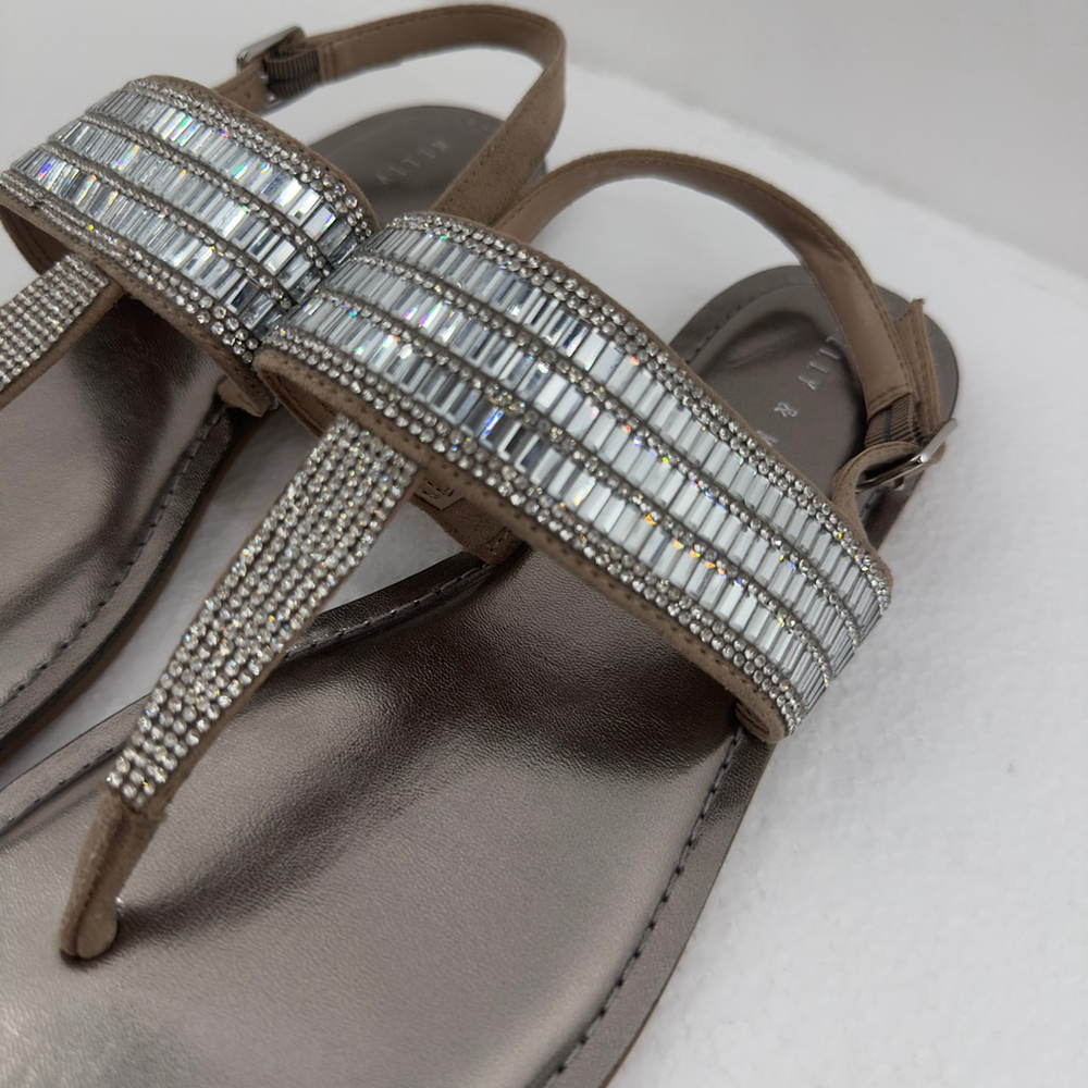 Women's 10 KELLY & KATIE Silver Pewter Embellished KK-SILVYA THONG SANDALS Shoes - Picture 2 of 8